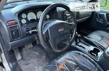 Внедорожник / Кроссовер Jeep Grand Cherokee 2003 в Межгорье