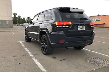 Позашляховик / Кросовер Jeep Grand Cherokee 2017 в Києві