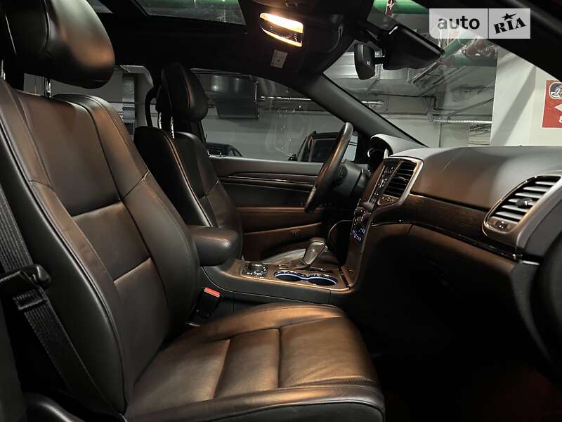 Внедорожник / Кроссовер Jeep Grand Cherokee 2018 в Киеве