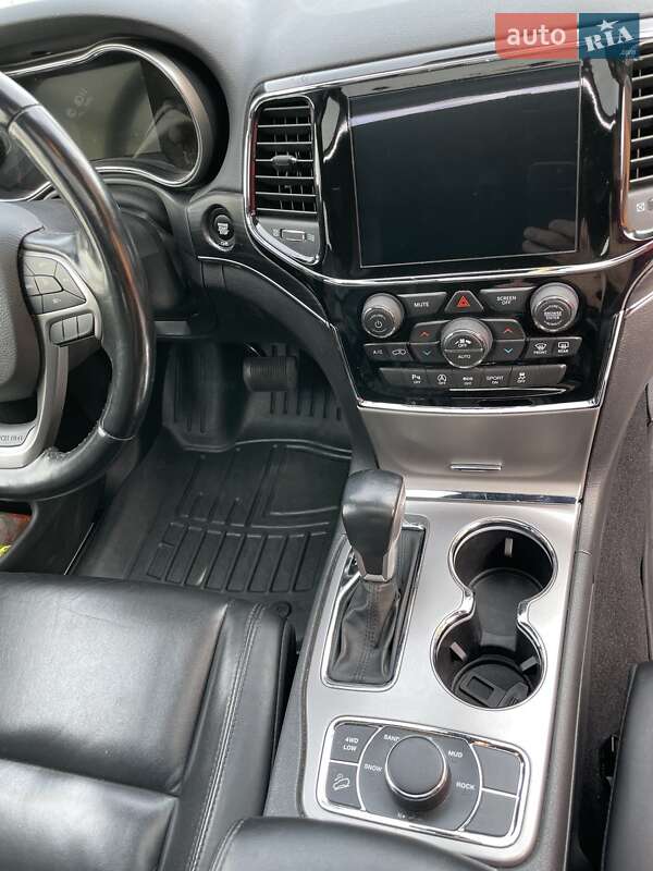 Внедорожник / Кроссовер Jeep Grand Cherokee 2020 в Вышгороде