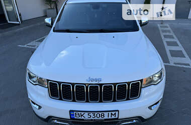 Внедорожник / Кроссовер Jeep Grand Cherokee 2020 в Ровно