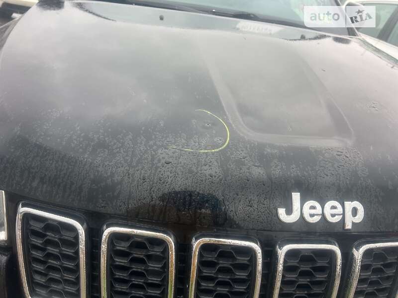 Внедорожник / Кроссовер Jeep Grand Cherokee 2021 в Киеве
