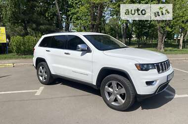 Внедорожник / Кроссовер Jeep Grand Cherokee 2015 в Николаеве