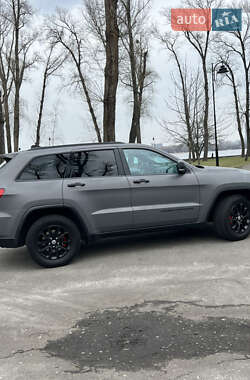 Позашляховик / Кросовер Jeep Grand Cherokee 2015 в Києві