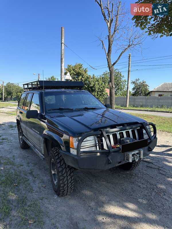 Позашляховик / Кросовер Jeep Grand Cherokee 1997 в Харкові