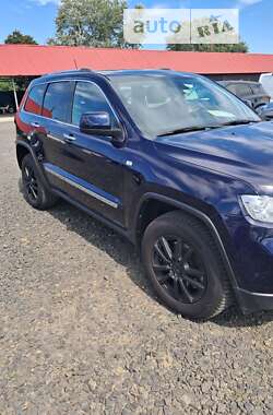 Внедорожник / Кроссовер Jeep Grand Cherokee 2013 в Луцке