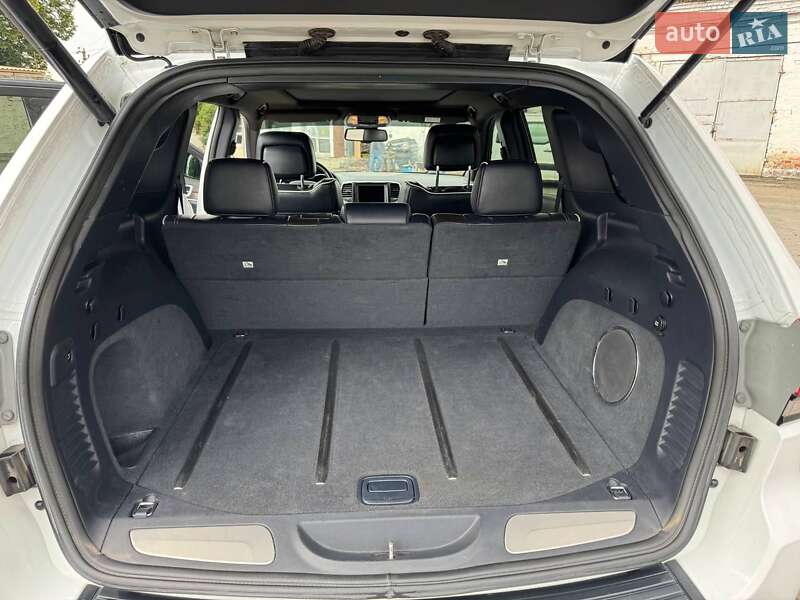 Внедорожник / Кроссовер Jeep Grand Cherokee 2014 в Новоархангельске