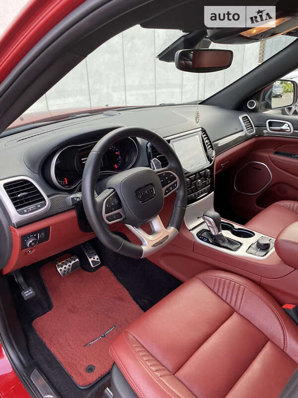 Внедорожник / Кроссовер Jeep Grand Cherokee 2019 в Киеве