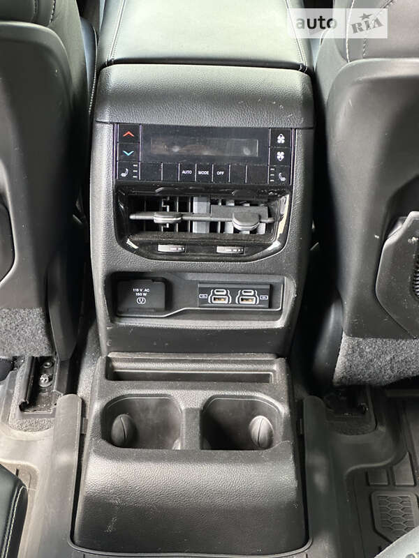 Внедорожник / Кроссовер Jeep Grand Cherokee 2021 в Ивано-Франковске