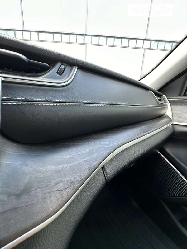 Внедорожник / Кроссовер Jeep Grand Cherokee 2021 в Ивано-Франковске