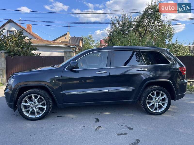 Внедорожник / Кроссовер Jeep Grand Cherokee 2012 в Яремче