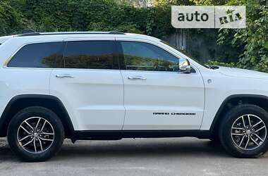 Внедорожник / Кроссовер Jeep Grand Cherokee 2018 в Киеве