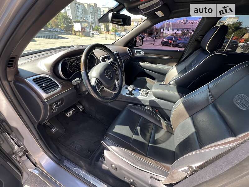 Внедорожник / Кроссовер Jeep Grand Cherokee 2013 в Виннице