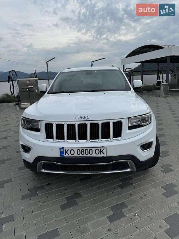 Внедорожник / Кроссовер Jeep Grand Cherokee 2015 в Хусте