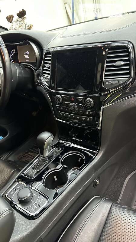 Внедорожник / Кроссовер Jeep Grand Cherokee 2021 в Одессе