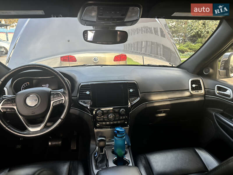 Внедорожник / Кроссовер Jeep Grand Cherokee 2020 в Киеве