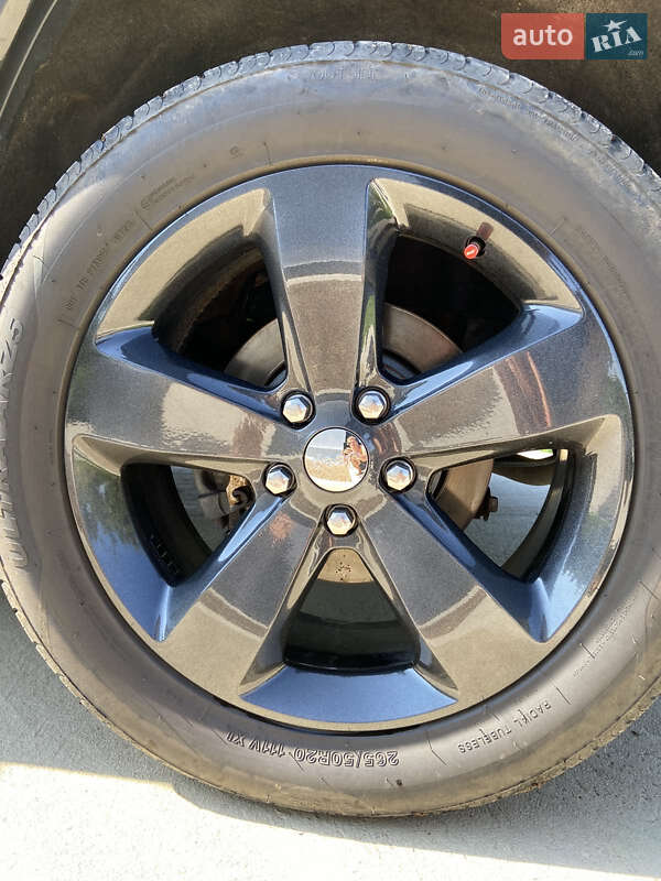 Позашляховик / Кросовер Jeep Grand Cherokee 2014 в Луцьку