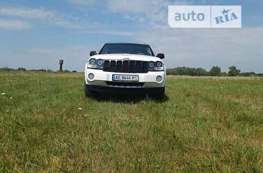 Внедорожник / Кроссовер Jeep Grand Cherokee 2007 в Новомосковске