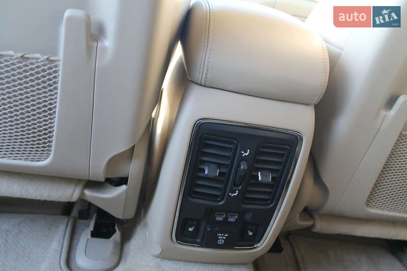 Внедорожник / Кроссовер Jeep Grand Cherokee 2018 в Киеве