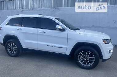 Внедорожник / Кроссовер Jeep Grand Cherokee 2021 в Киеве