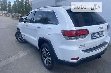 Внедорожник / Кроссовер Jeep Grand Cherokee 2021 в Киеве