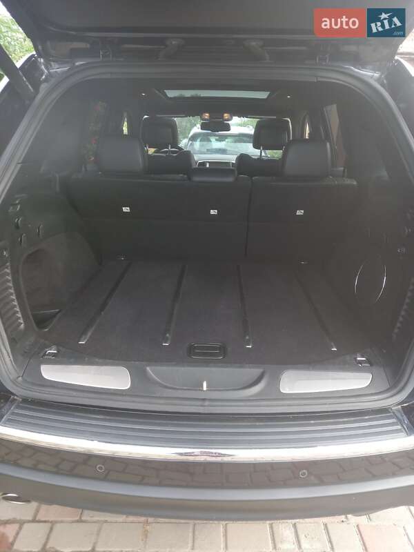 Внедорожник / Кроссовер Jeep Grand Cherokee 2016 в Тернополе фото 12 Внедорожник / Кроссовер Jeep Grand Cherokee 2016 в Тернополе