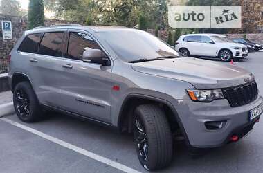 Внедорожник / Кроссовер Jeep Grand Cherokee 2020 в Киеве