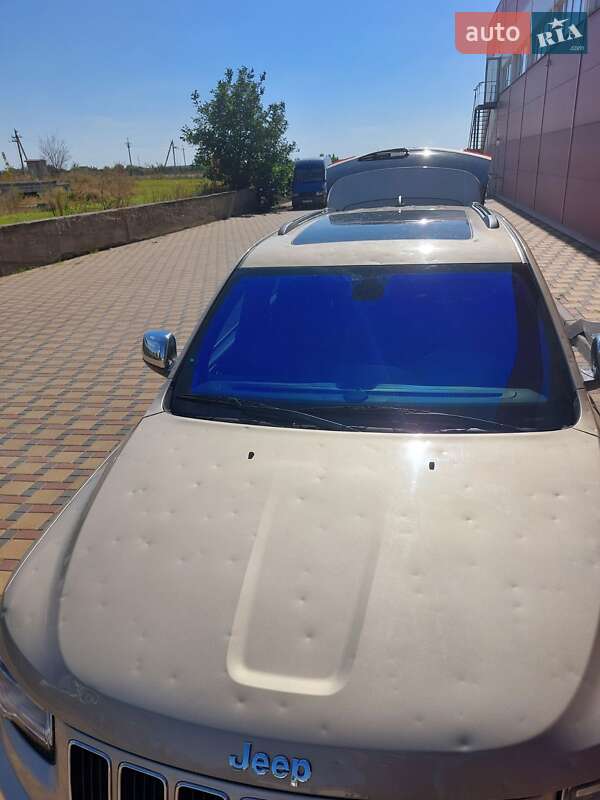 Внедорожник / Кроссовер Jeep Grand Cherokee 2014 в Гайсине