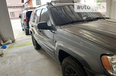 Внедорожник / Кроссовер Jeep Grand Cherokee 2004 в Берегово