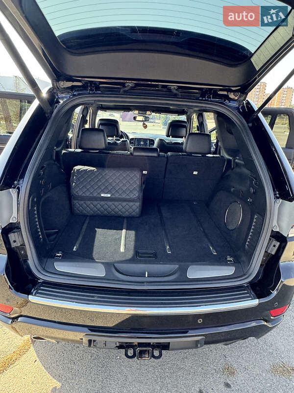 Позашляховик / Кросовер Jeep Grand Cherokee 2017 в Одесі