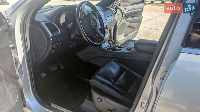 Позашляховик / Кросовер Jeep Grand Cherokee 2020 в Києві