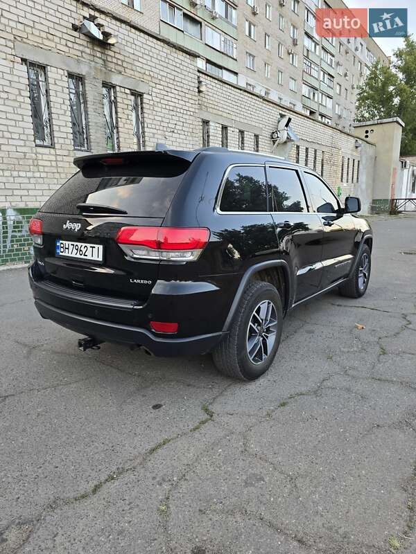 Внедорожник / Кроссовер Jeep Grand Cherokee 2018 в Николаеве