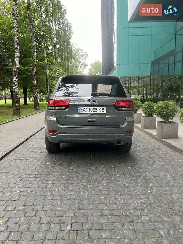 Внедорожник / Кроссовер Jeep Grand Cherokee 2021 в Львове