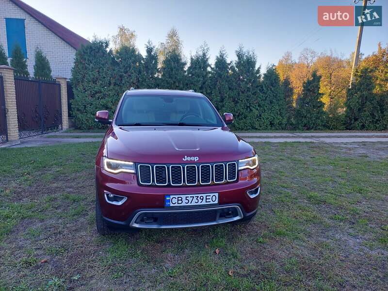 Позашляховик / Кросовер Jeep Grand Cherokee 2017 в Чернігові