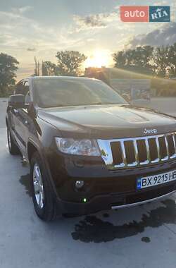 Внедорожник / Кроссовер Jeep Grand Cherokee 2012 в 