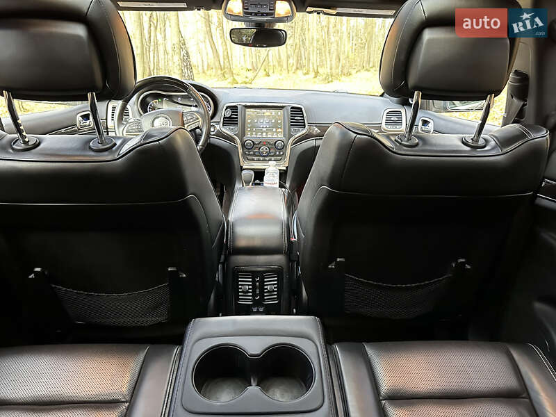 Внедорожник / Кроссовер Jeep Grand Cherokee 2017 в Ивано-Франковске фото 8 Внедорожник / Кроссовер Jeep Grand Cherokee 2017 в Ивано-Франковске