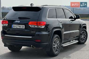 Внедорожник / Кроссовер Jeep Grand Cherokee 2017 в Львове