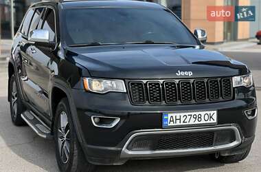 Внедорожник / Кроссовер Jeep Grand Cherokee 2017 в Львове