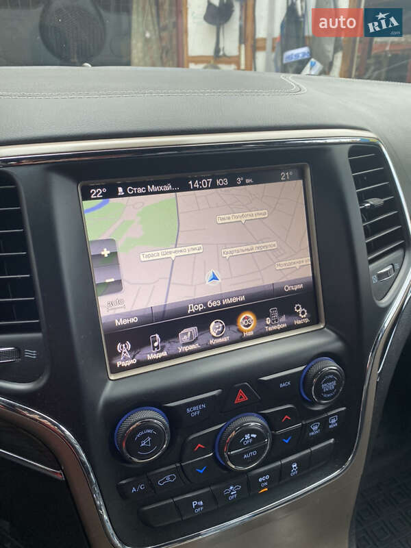 Внедорожник / Кроссовер Jeep Grand Cherokee 2014 в Чернигове