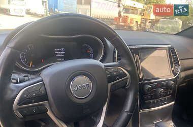 Внедорожник / Кроссовер Jeep Grand Cherokee 2019 в Киеве
