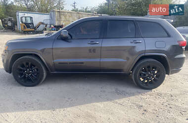 Внедорожник / Кроссовер Jeep Grand Cherokee 2019 в Киеве