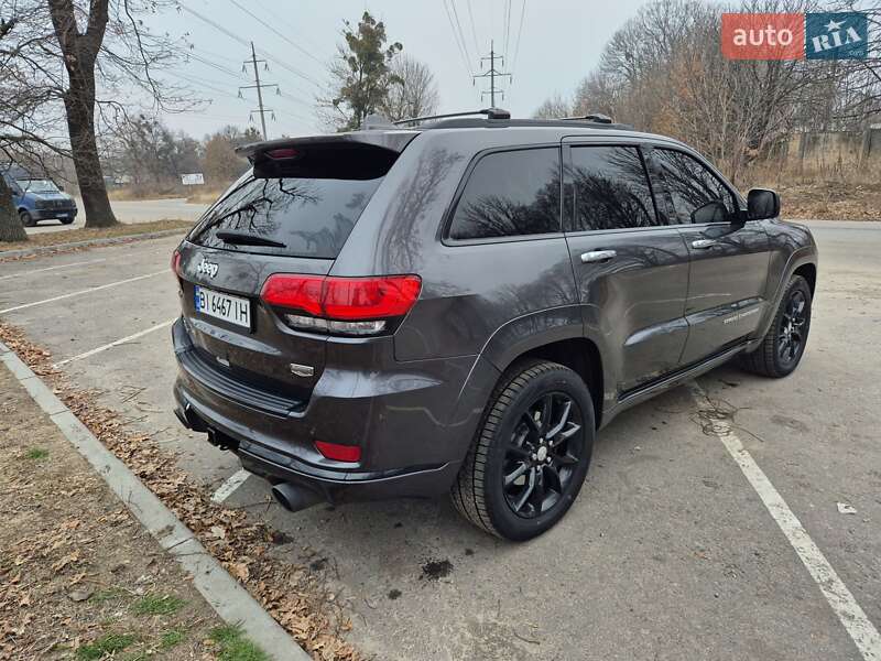 Внедорожник / Кроссовер Jeep Grand Cherokee 2016 в Полтаве