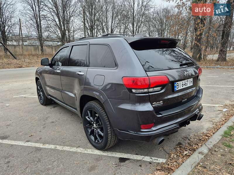 Внедорожник / Кроссовер Jeep Grand Cherokee 2016 в Полтаве