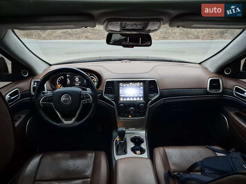 Внедорожник / Кроссовер Jeep Grand Cherokee 2016 в Полтаве