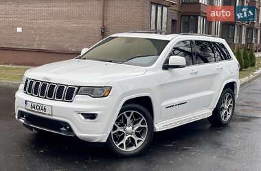 Позашляховик / Кросовер Jeep Grand Cherokee 2017 в Чернігові