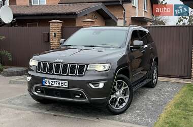 Внедорожник / Кроссовер Jeep Grand Cherokee 2021 в 