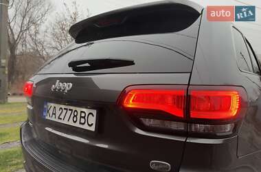 Внедорожник / Кроссовер Jeep Grand Cherokee 2021 в 