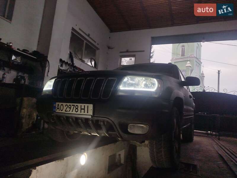 Позашляховик / Кросовер Jeep Grand Cherokee 2001 в Тячеві