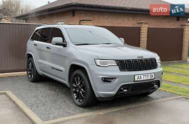 Позашляховик / Кросовер Jeep Grand Cherokee 2017 в Києві