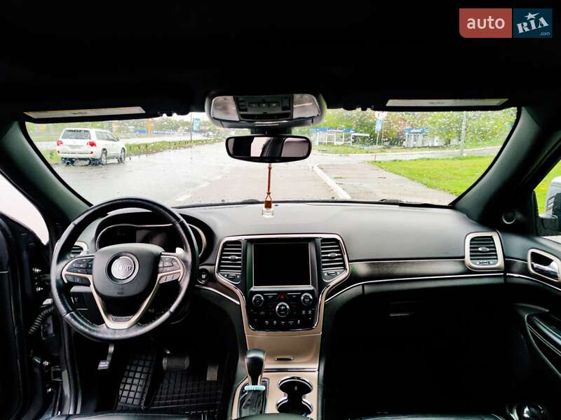 Внедорожник / Кроссовер Jeep Grand Cherokee 2016 в Киеве фото 7 Внедорожник / Кроссовер Jeep Grand Cherokee 2016 в Киеве